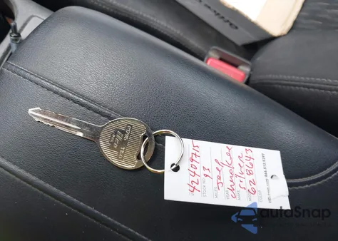 1993 Jeep Grand Cherokee Laredo z USA, uszkodzony, nr VIN 1J4GZ58SXPC628643